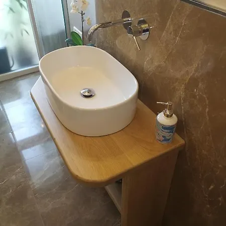 Daire Intero - A 50 M Dal Mare *