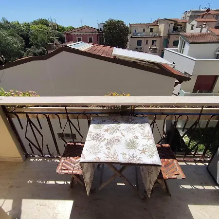 Intero - A 50 M Dal Mare Appartement